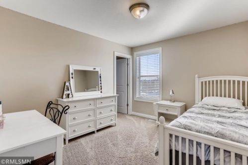 1710 Bluewater Ln, Saint Paul MN  55129-6236 exterior