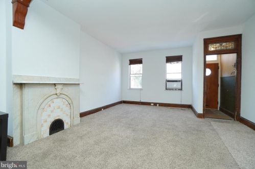 1527 10th St, Philadelphia PA  19147-6328 exterior