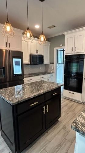 2712 Whitecrest Cir, Conyers GA  30013-2482 exterior