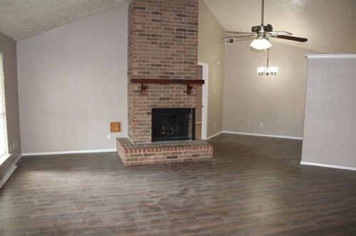 10936 Mesquite Dr, Morgans Point TX  77571-4336 exterior