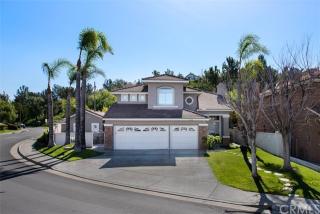 7698 Hollow Oak Rd, Anaheim, CA 92808-1425