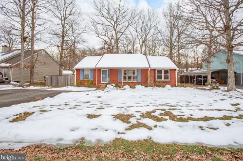 56 Lovett Dr, Fredericksburg, VA 22407-1620