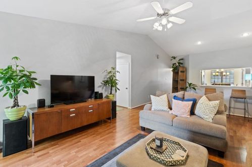 1108 Sea Ter, Irving TX 75060-7716 exterior