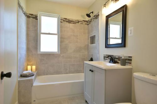 3426 East Ave, Forest View IL  60402-3745 exterior