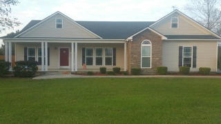 609 Josephine Ln, Adel, GA 31620-3913