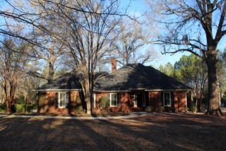 5013 Gillionville Rd, Albany, GA 31721-8923