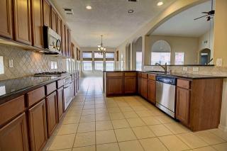 7418 Rain Drop Ct, Richmond TX  77407-5476 exterior