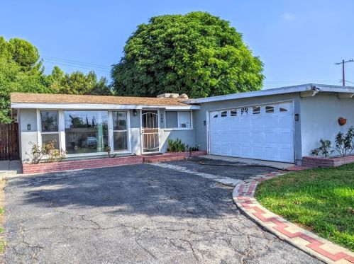 249 Gragmont St, Covina, CA 91722-1620