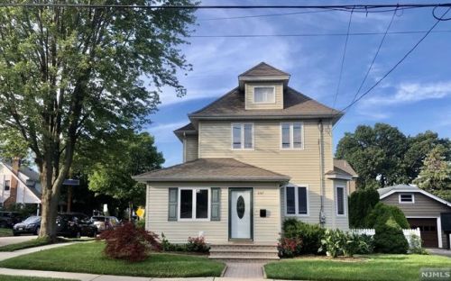 397 Union Ave, Wood-Ridge NJ  07075-2222 exterior
