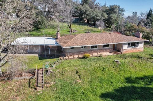 530 Cribbs Rd, Swansboro Country, CA 95667-5403