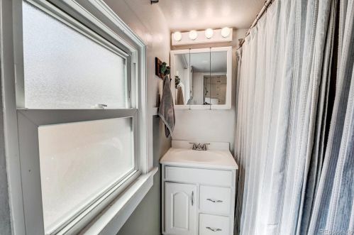 2845 Acoma St, Englewood CO 80110-1505 exterior