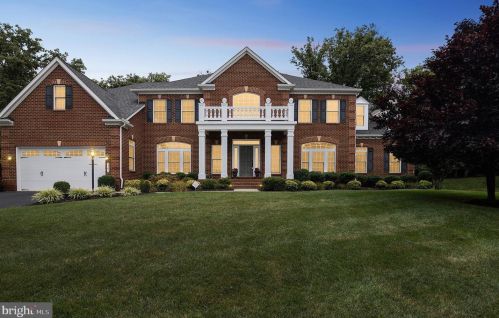 5301 Woodland Estates Way, Springfield, VA 22151-3324
