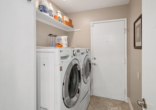 10 Cherry, Irvine CA  92612-2313 exterior