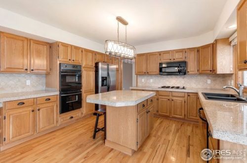 1306 Paragon Pl, Fort Collins CO  80525-9173 exterior