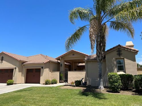 6647 Desert Springs St, Sharon, CA 93610-8414