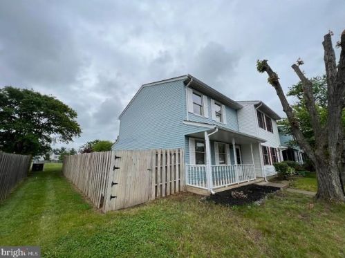 5134 Pecan Dr, Fredericksburg, VA 22407-8037