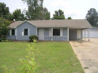 76 Don St, Covington, TN 38019-3723