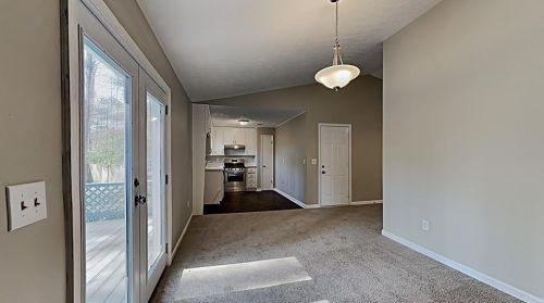 299 Junction Ct, Kennesaw, GA 30144-2183