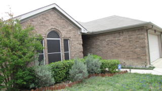 728 Bridle Trl, Fort Worth TX  76179-0918 exterior