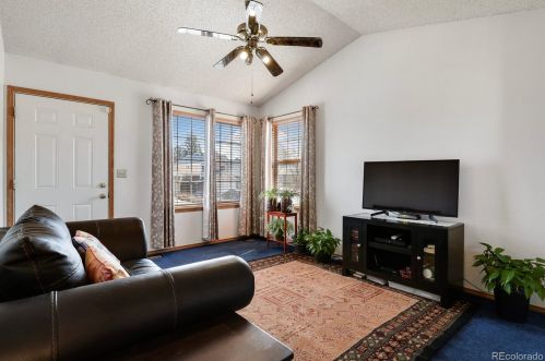 1787 Granby Ct, Aurora CO 80012-6293 exterior