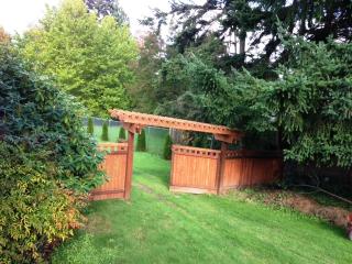 11825 Jefferson Point Rd, Eglon, WA 98346-9219