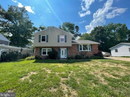 307 Burman Ln, Fredericksburg, VA 22407-6307