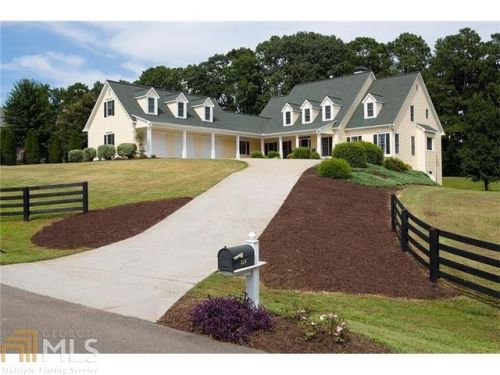 124 Red Gate Lakes Dr, Holly Springs, GA 30115-7514