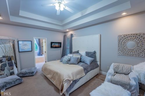 408 Harris Manor Dr, Atlanta GA  30311-2118 exterior