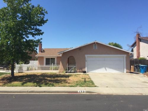 172 Gentry Cir, Vacaville, CA 95687-5916