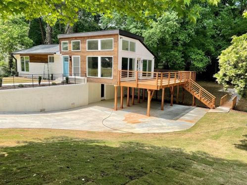 2612 Addison Dr, Atlanta, GA 30340-1804