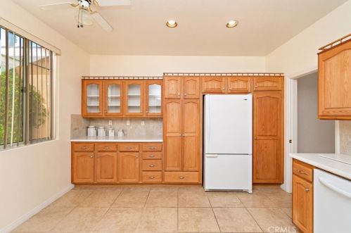 1415 Upland Hills Dr, Upland CA  91784-9157 exterior