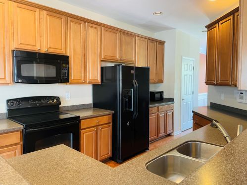9042 Parlor Dr, Ladson SC  29456-5517 exterior