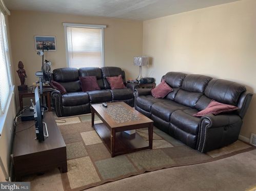 649 Gladstone Ave, Trenton, NJ 08629-1722