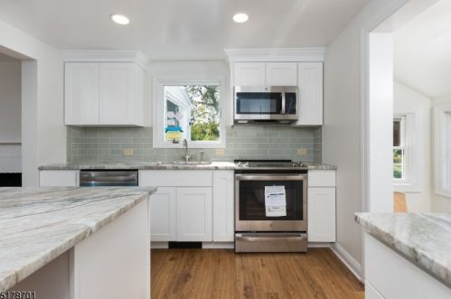 715 Cherry Valley Rd, Princeton NJ  08540-7920 exterior