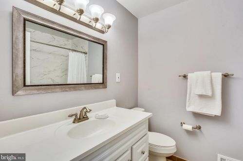 12706 Rigdale Ter, Silver Spring MD 20904-1525 exterior