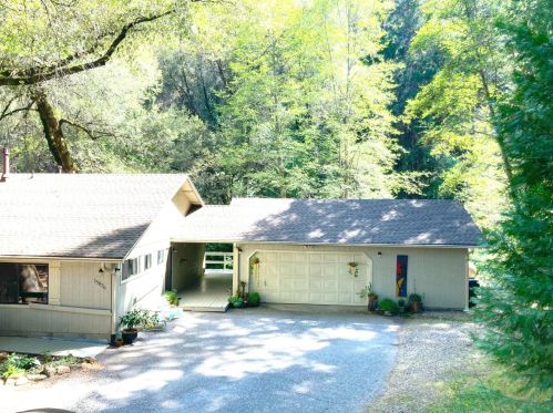 15836 Annie Dr, Grass Valley, CA 95949-7148