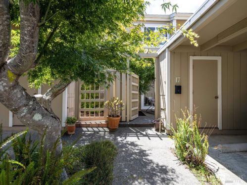 17 Byron Cir, Mill Valley, CA 94941-4627