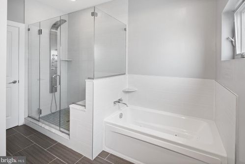 1419 4 St, Philadelphia PA 19147-0059 exterior