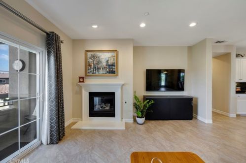 9406 Revere Ct, Santa Ana CA  92708-4577 exterior