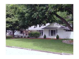 2124 Grecourt Dr, Toledo, OH 43615-3744
