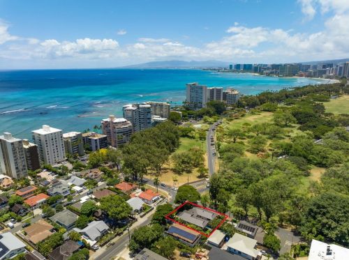 3002 Diamond Head Rd, Honolulu HI  96815-4716 exterior