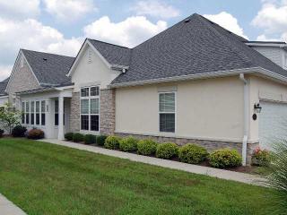 2704 Scioto Station Dr, Columbus, OH 43204-3696