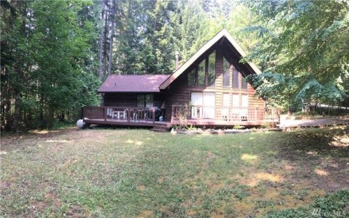 391 Wynoochee Dr, Cushman Dam, WA 98548-9533