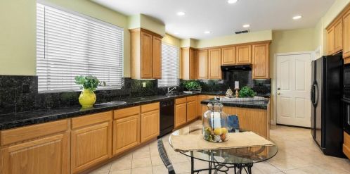 1325 Freswick Dr, Folsom, CA 95630-5300