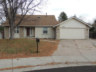 1976 Quintero St, Denver, CO 80011-4949