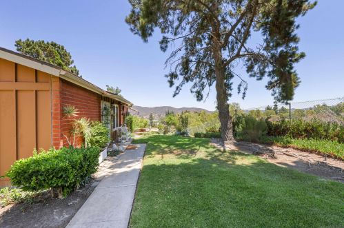 10401 Caminito Rimini, San Diego, CA 92129-2025