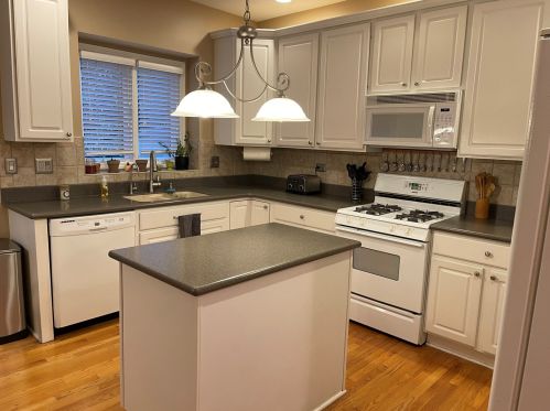 15227 Ingersoll St, Plainfield, IL 60544-2416