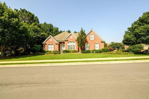 3267 Copper Creek Ln, Buford, GA 30519-7424
