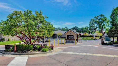 341 Gold Creek Dr, Valley Springs, CA 95252-8100