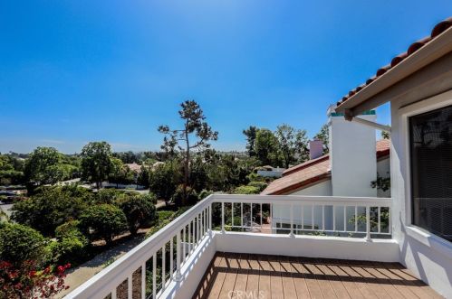 4692 Adra Way, Oceanside, CA 92056-5143